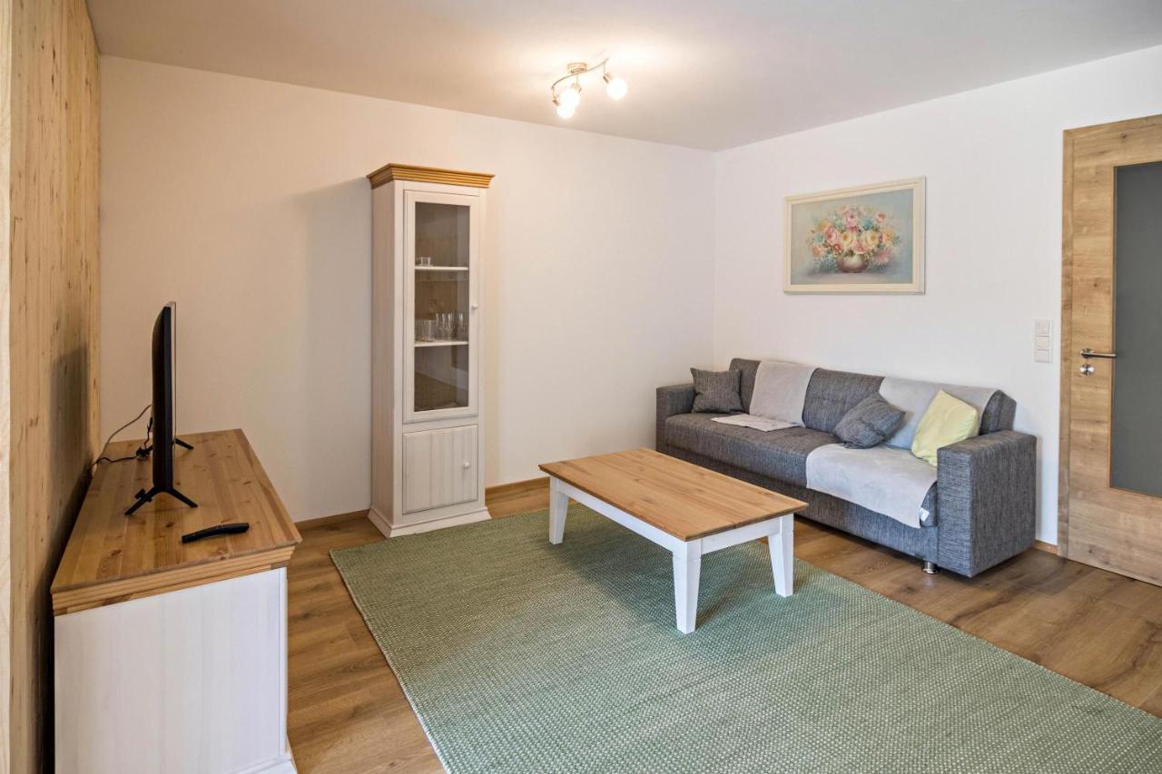 Ferienwohnung Haefele 2 Bad Wurzach Bagian luar foto