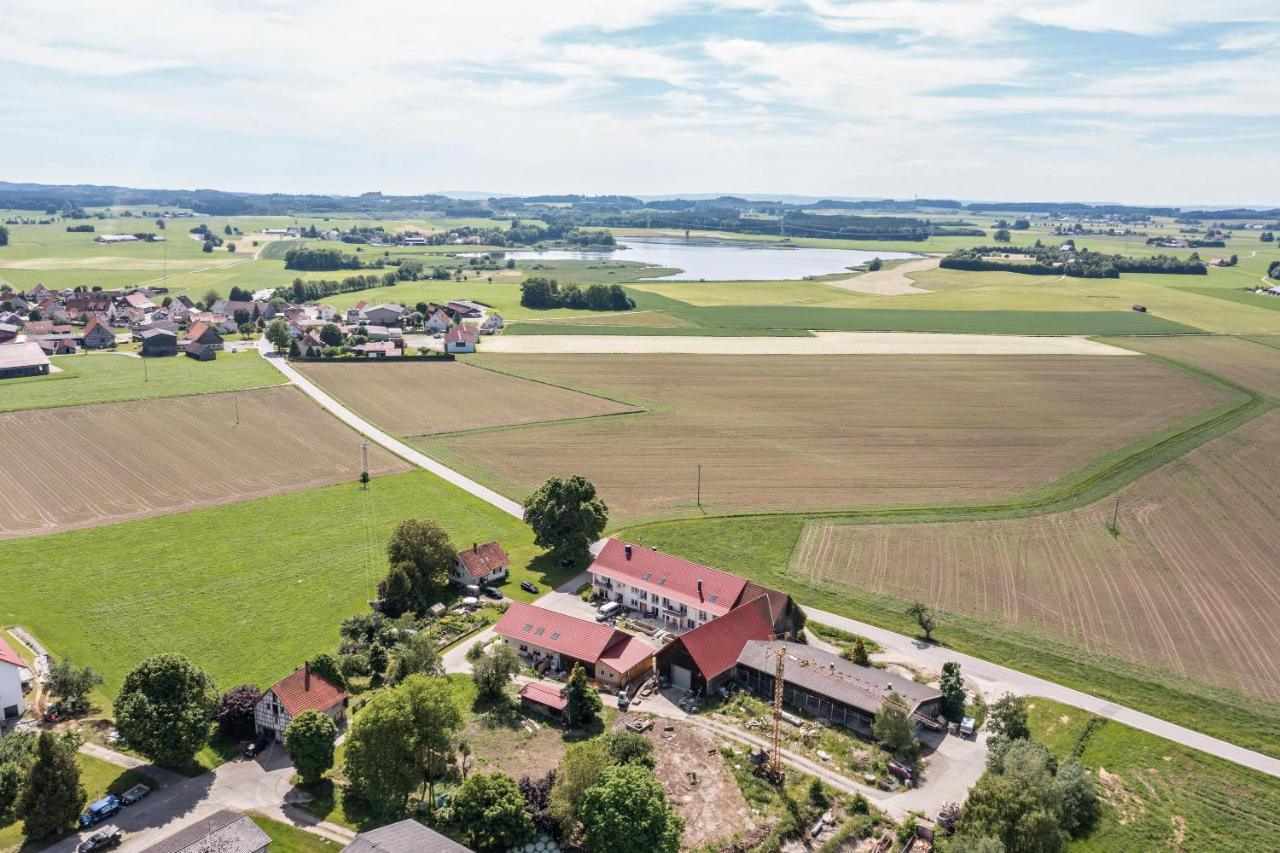 Ferienwohnung Haefele 2 Bad Wurzach Bagian luar foto